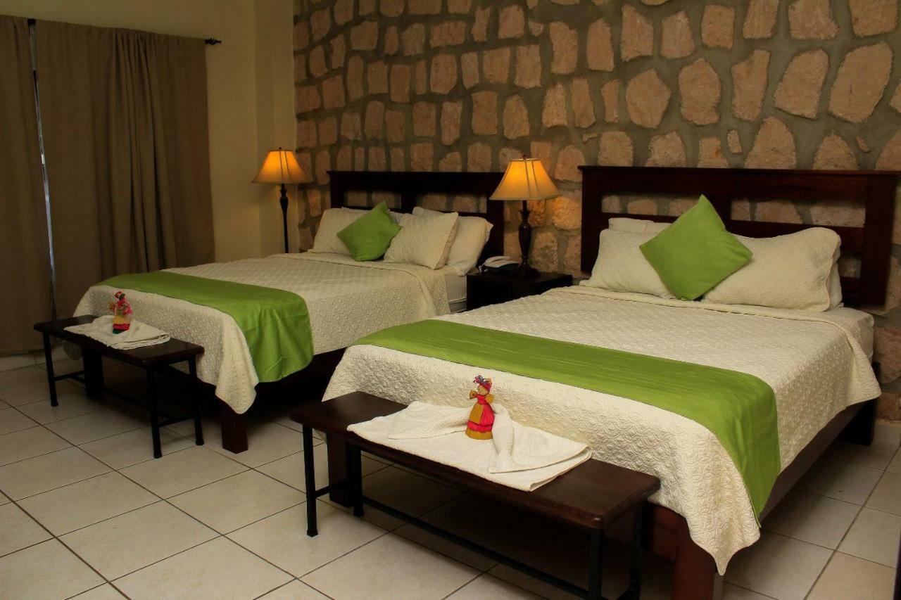 Plaza Magdalena Hotel Copán Buitenkant foto